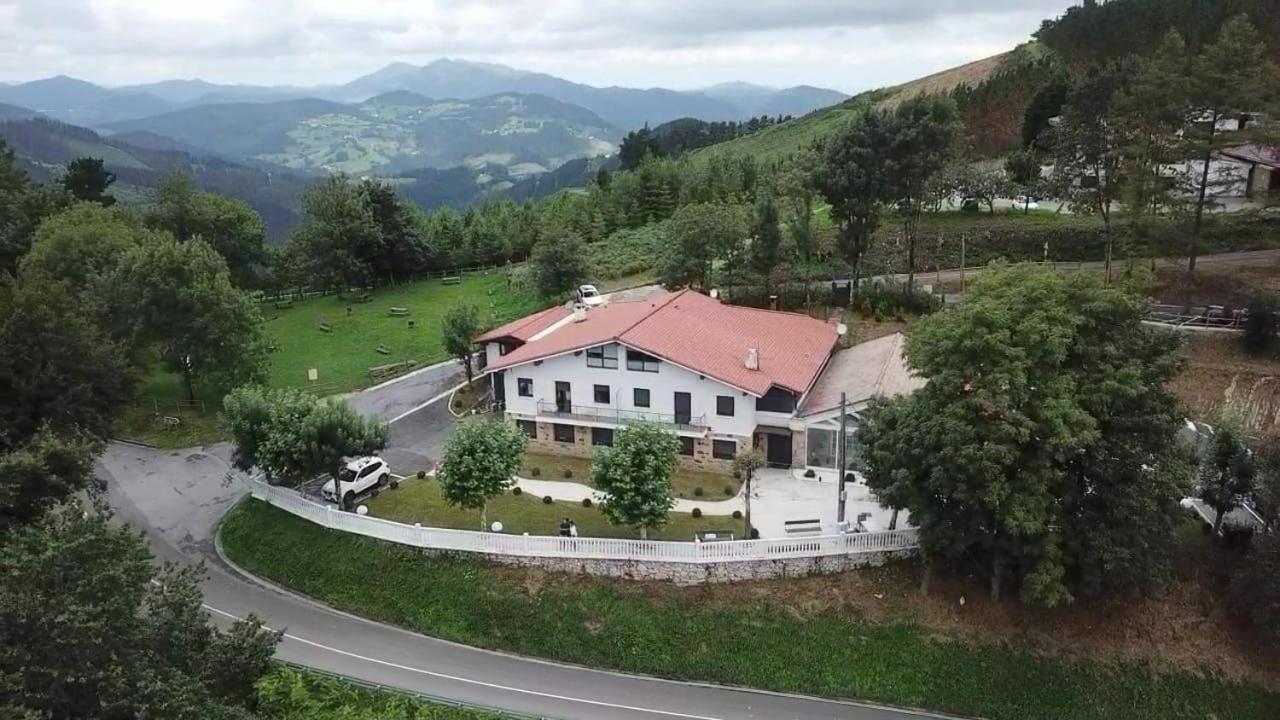 Ixua Hotela Éibar Zewnętrze zdjęcie